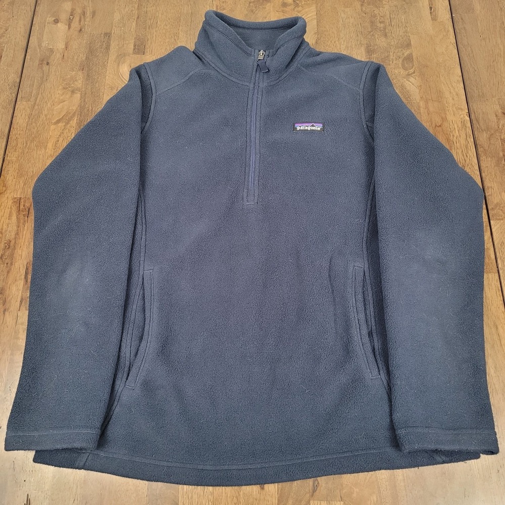 Patagonia Women's Classic Synchilla Marsupial Fleece Pullover Large Navy 23005